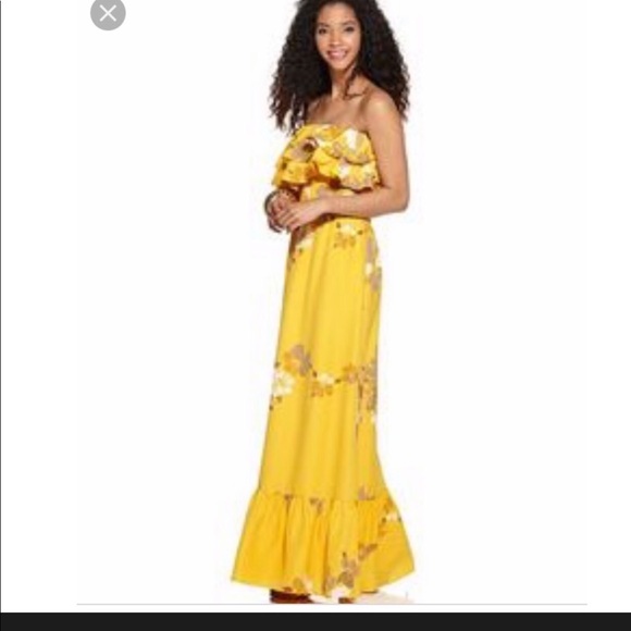 Dresses & Skirts - MM Couture Hawaiian Print Ruffle Maxi Small